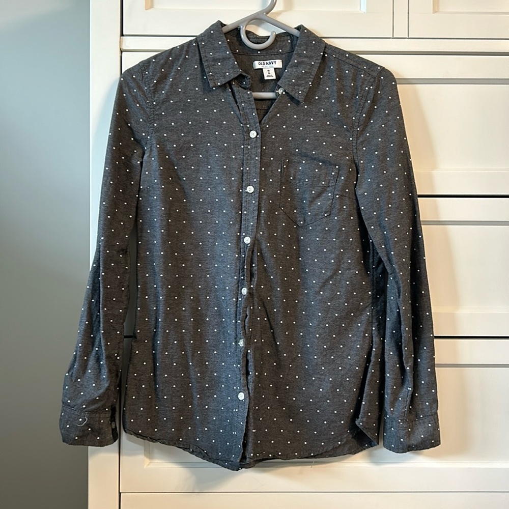 Old Navy polka dot button up (size XS)